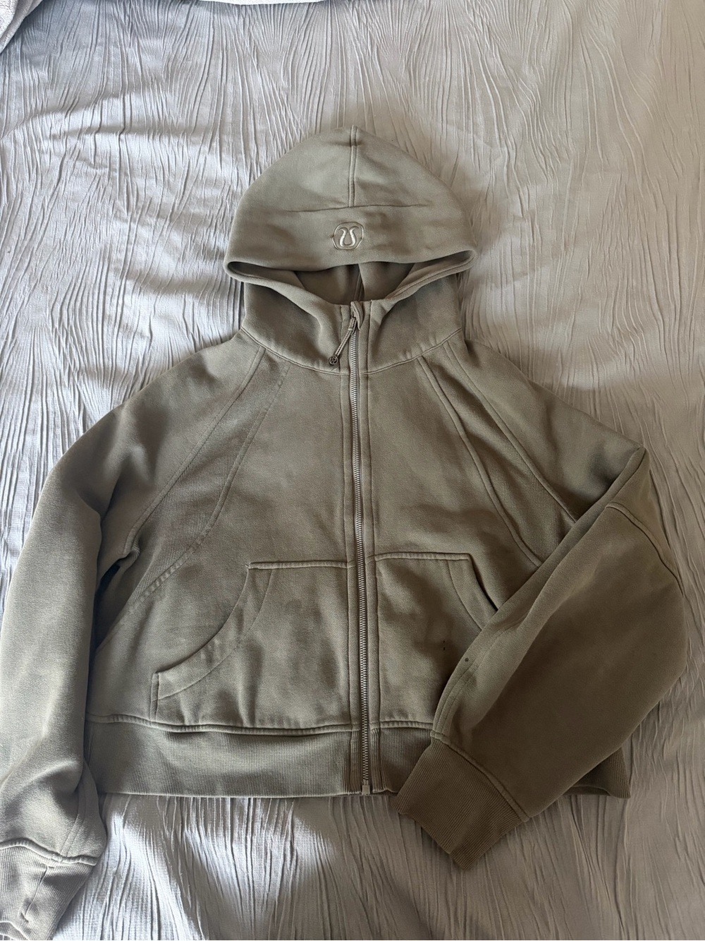 lululemon athletica Olive Green Full-Zip Hooded Jacket